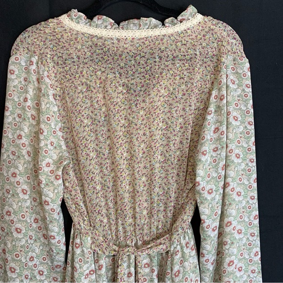 POL Delicate Floral Print Cottagecore Long Sleeve Sheer Dress, size L - Picture 7 of 12